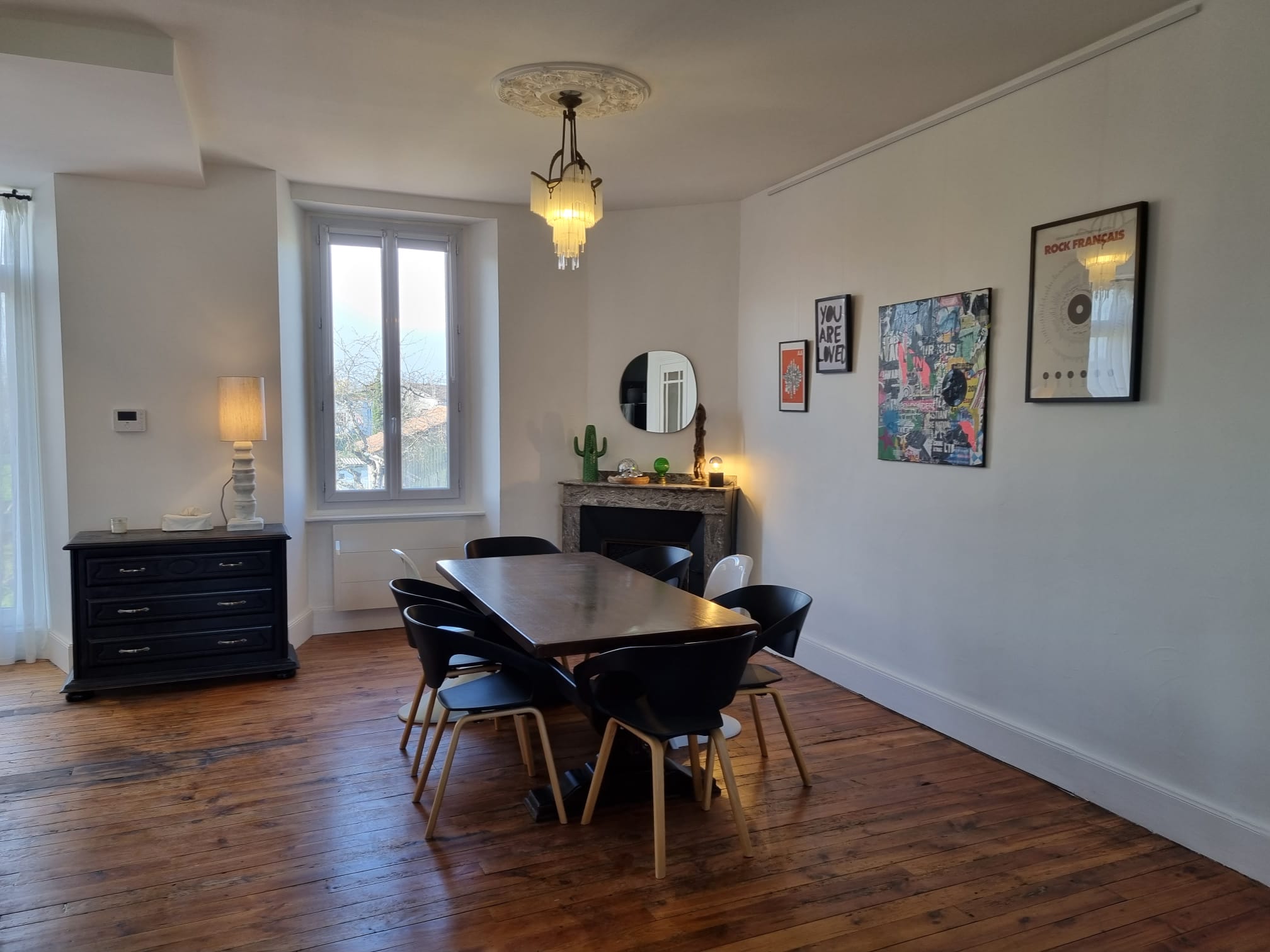 salle à manger partagée résidence seniors personnes âgées habitat partagé contraste-habitat villa Saint-Gau Saint-Gaudens